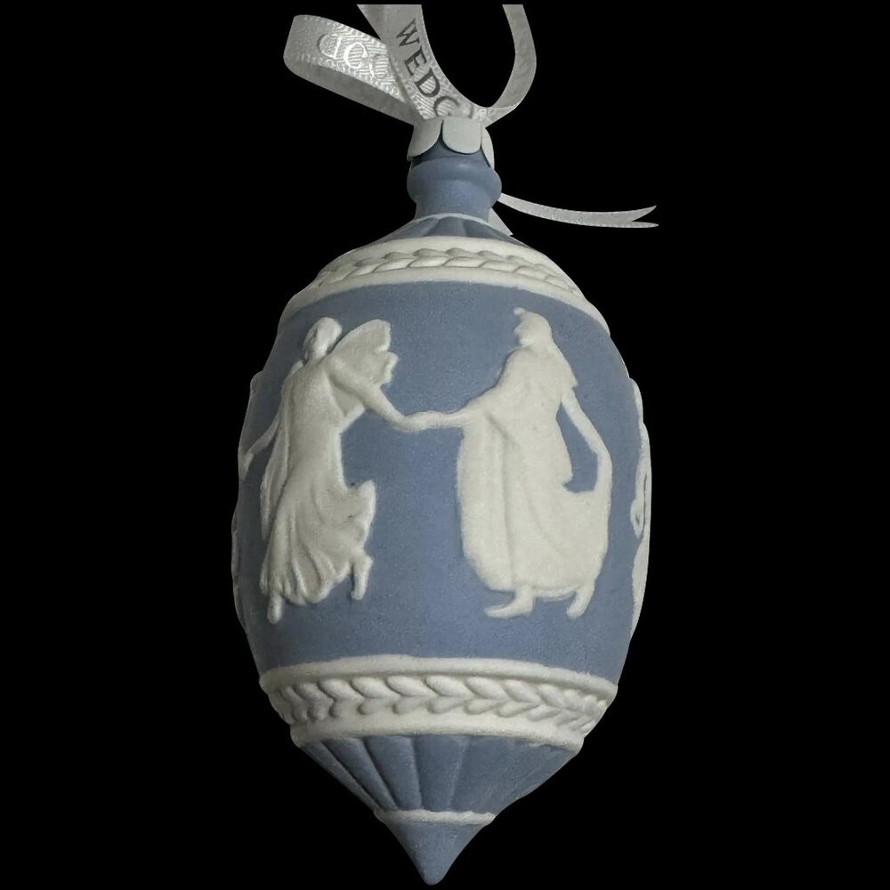NEW Wedgwood Jasperware Neoclassical Oval Christmas Ornament